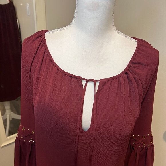 NWT Michael Kors Merlot Color Shift Dress with Bell Sleeves, Size Small - Picture 2 of 16